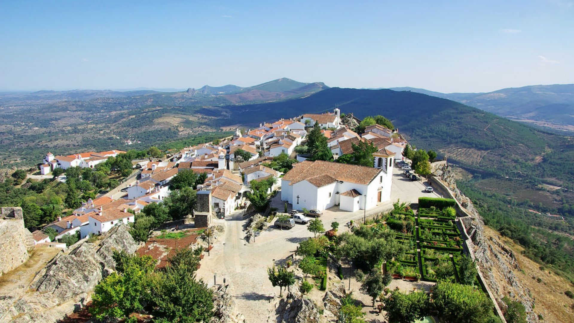 Fly Drive Pousadas Van Lissabon naar Porto via Alto Alentejo